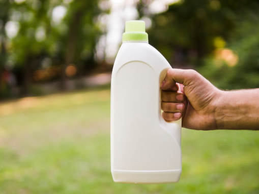 Guia Completo para Escolher o Algicida Perfeito e Manter a Água Limpa e Saudável